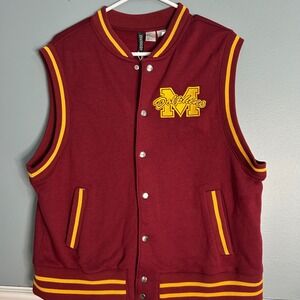 HM Divided Netflix Sex Education Moordale High Dolphins‎ Varsity Vest Burgundy M